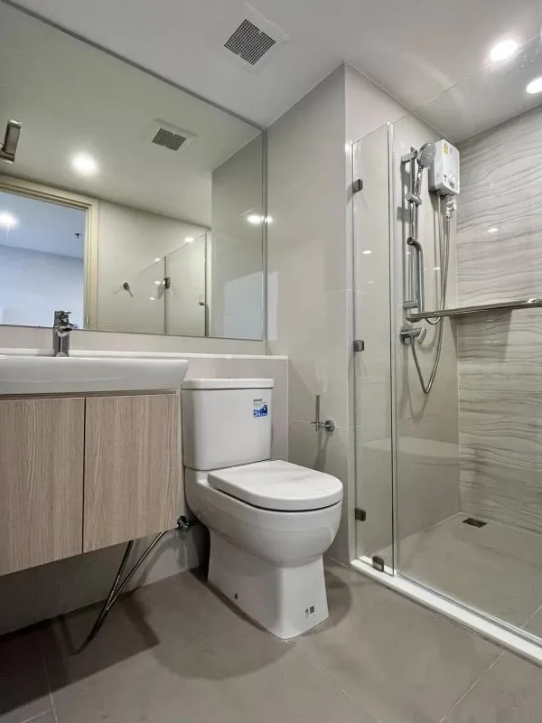 Property photos for Life Rama 4 - Asoke