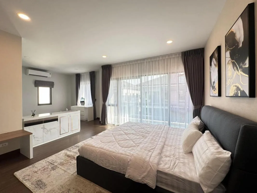 Property photos for The City Bangna