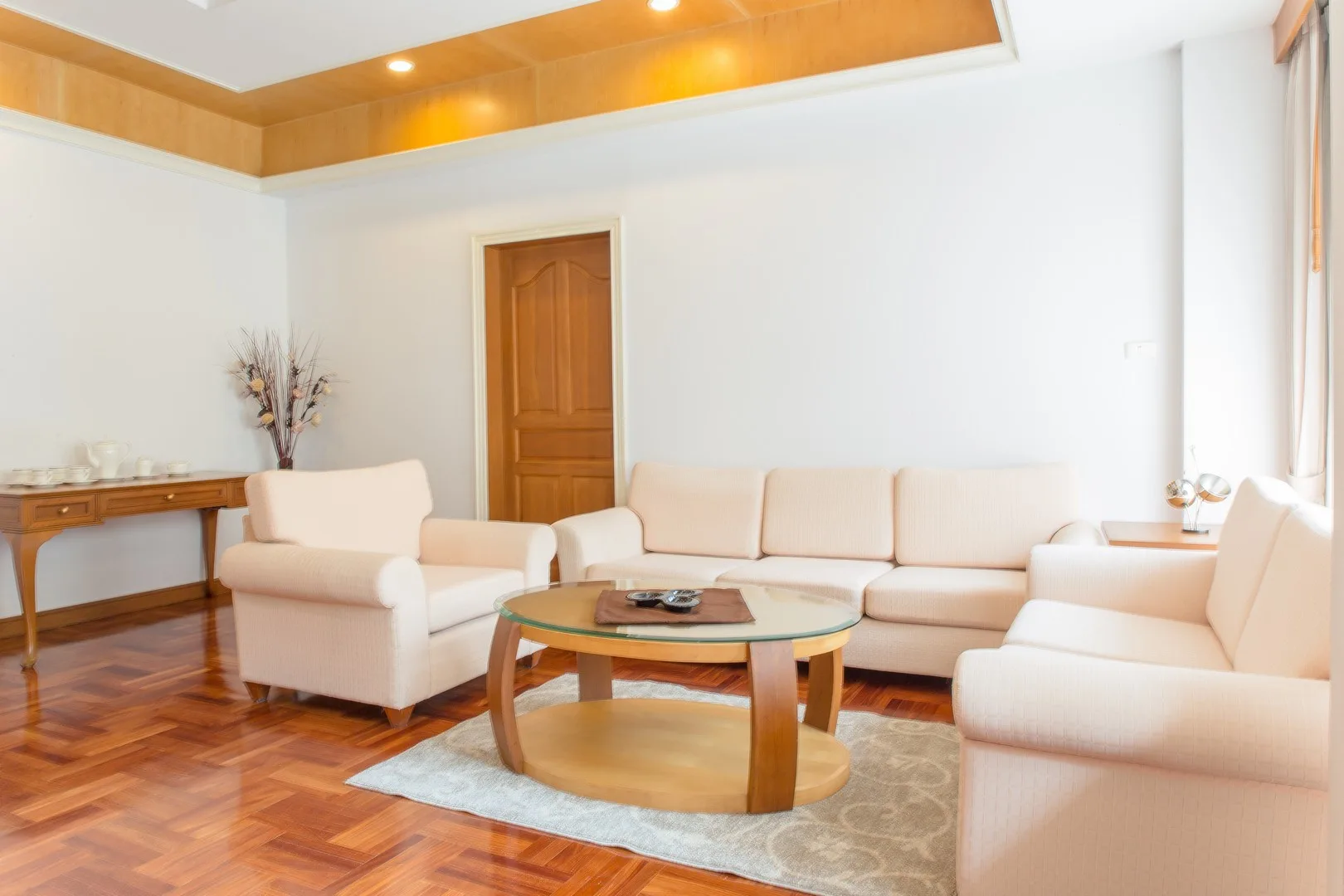 Property photos for Chaidee Mansion