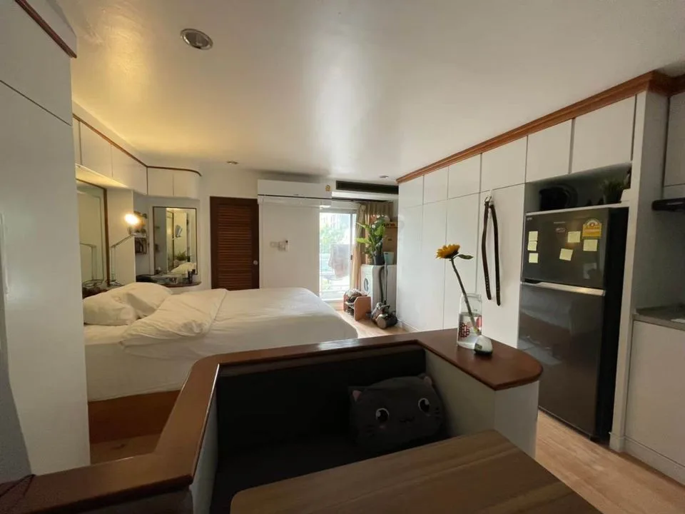 Property photos for 49 Suite