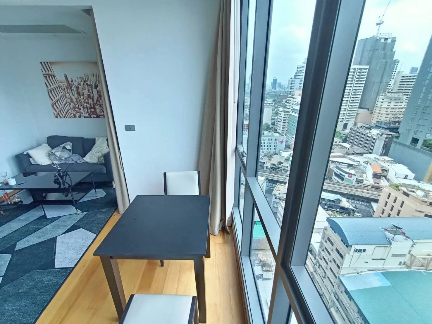 Property photos for Hyde Sukhumvit 13