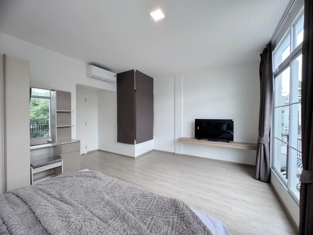 Property photos for Indy Bangna-ramkhamhaeng 2