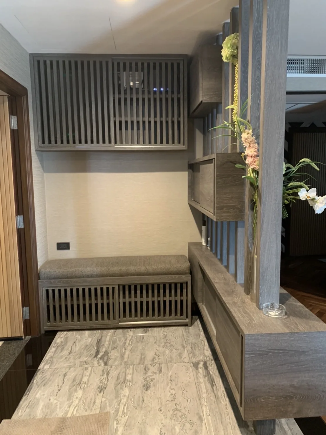 Property photos for Pearl Garden