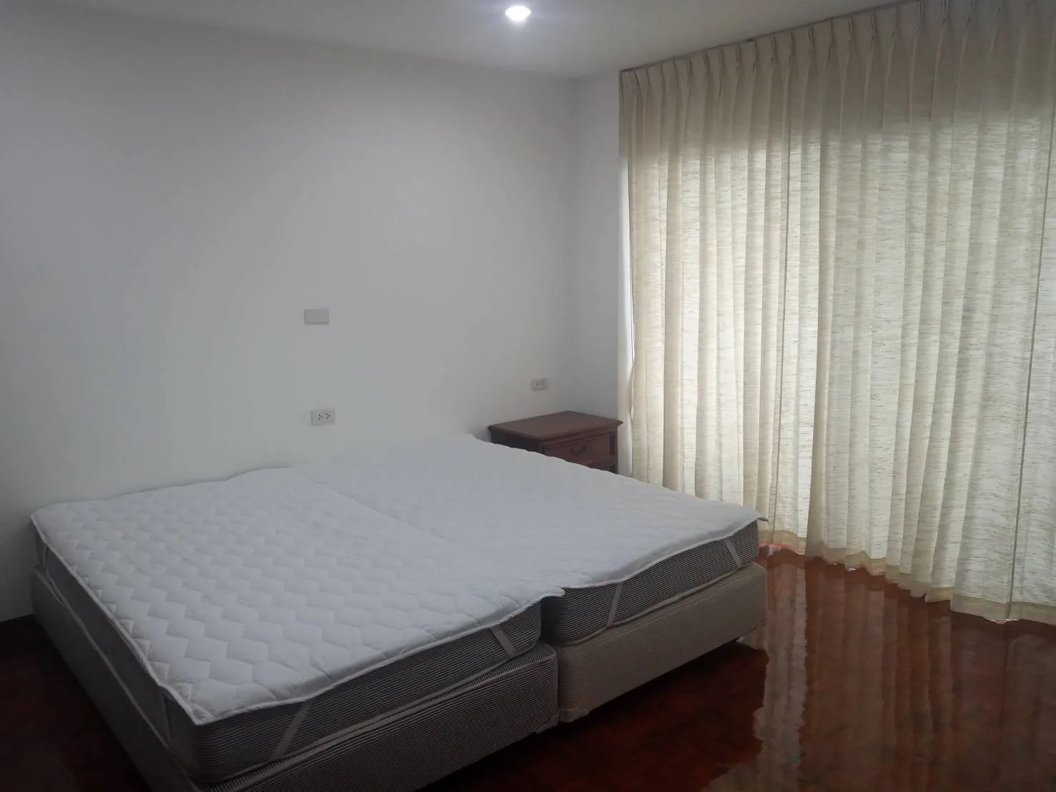 Property photos for Tubtim Mansion