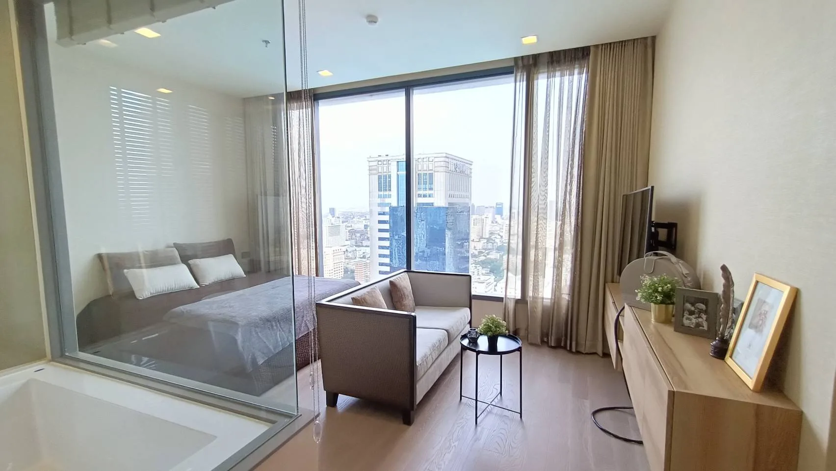Property photos for The Esse Asoke
