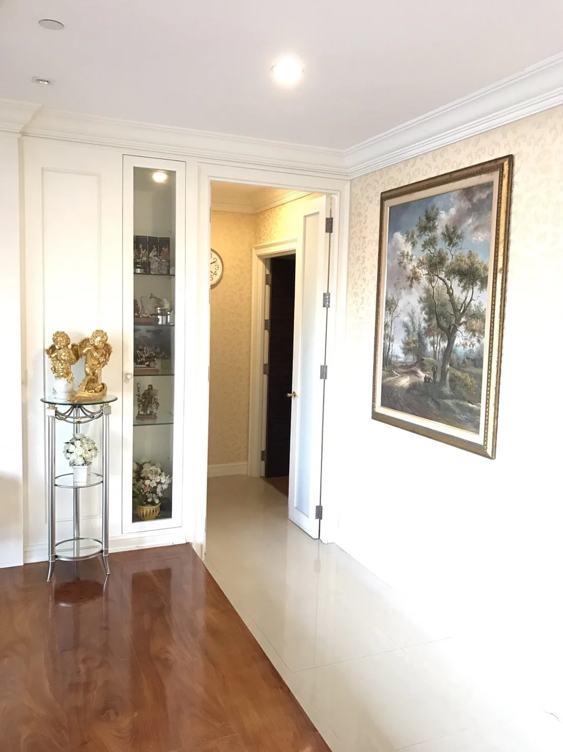 Property photos for Watermark Chaophraya