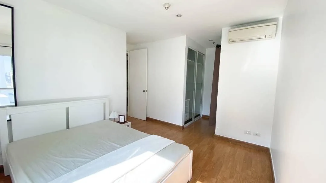 Property photos for The Parkland Grand Asoke - Phetchaburi