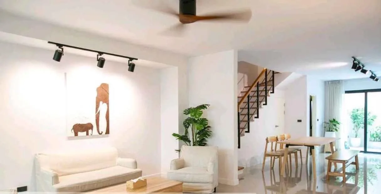Property photos for Areeya Mandarina Sukhumvit 77