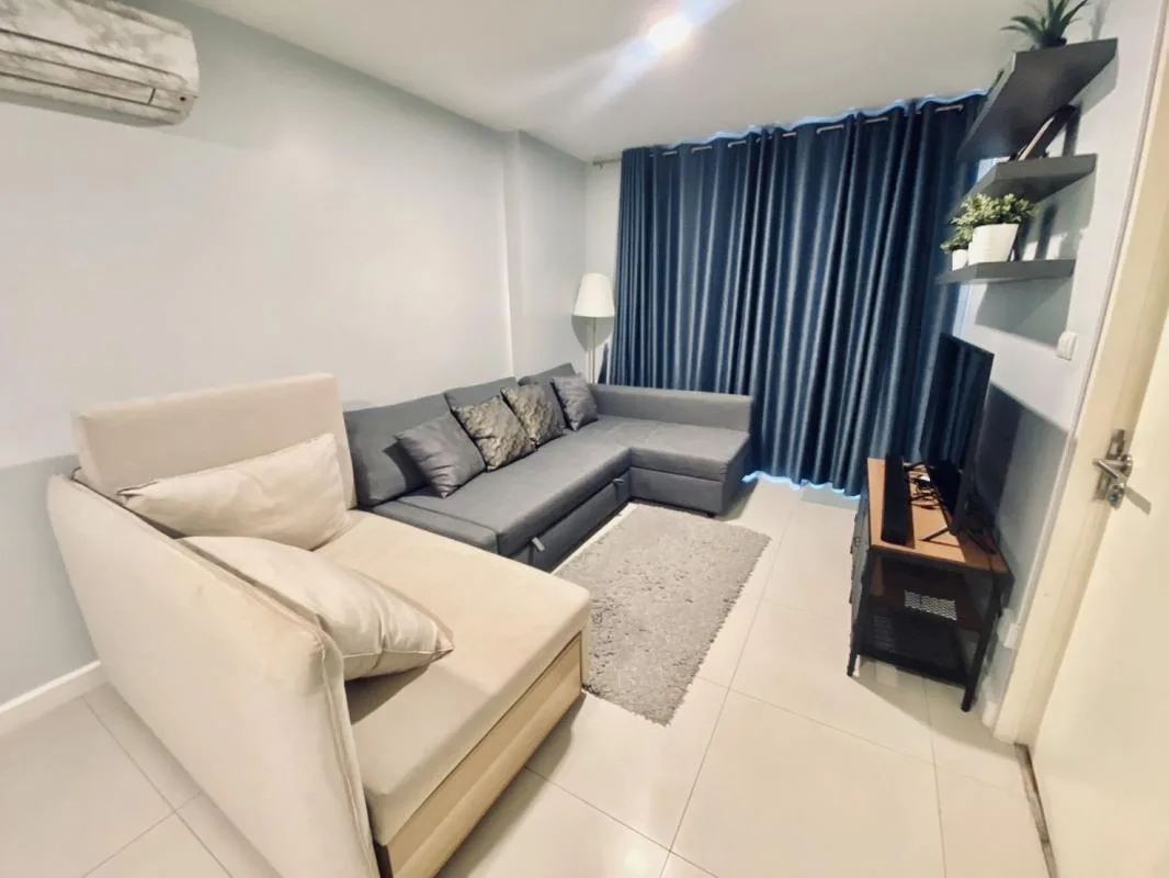 Property photos for The Clover Thonglor