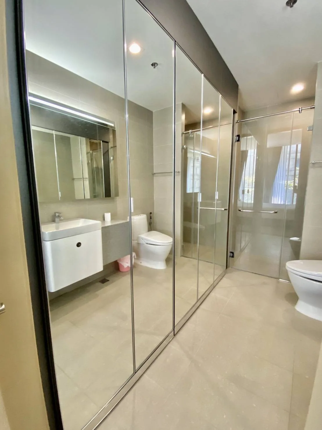 Property photos for Noble Ploenchit