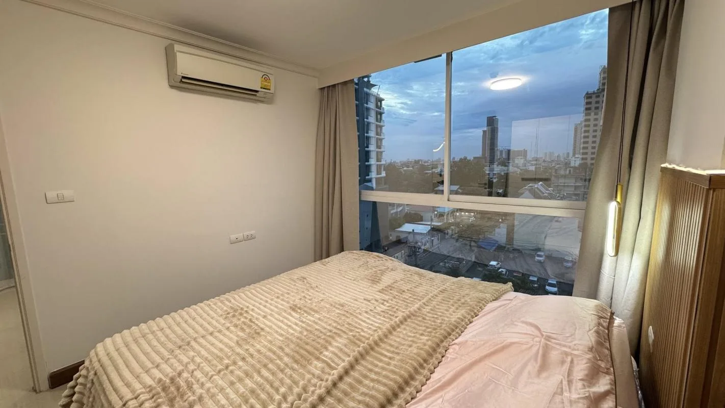 Property photos for Chateau In Town Phaholyothin 11