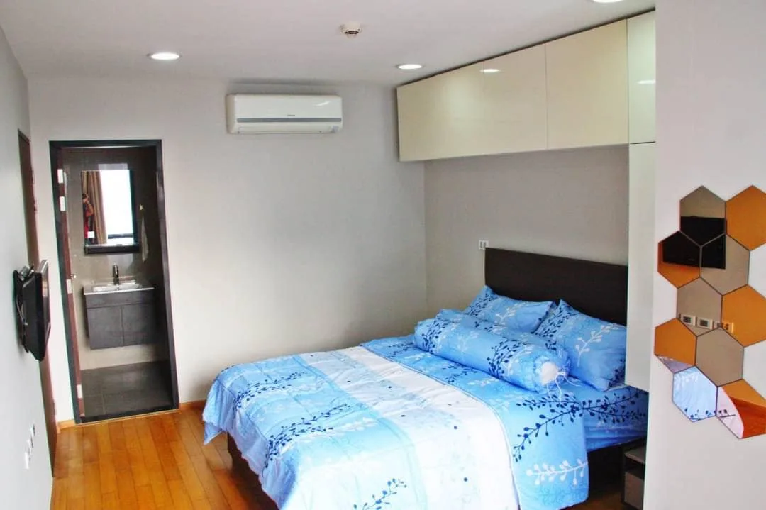 Property photos for The Tempo Phaholyothin