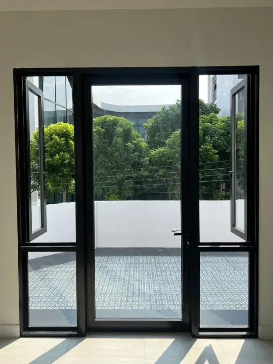 Property photos for Single House Lasalle 30