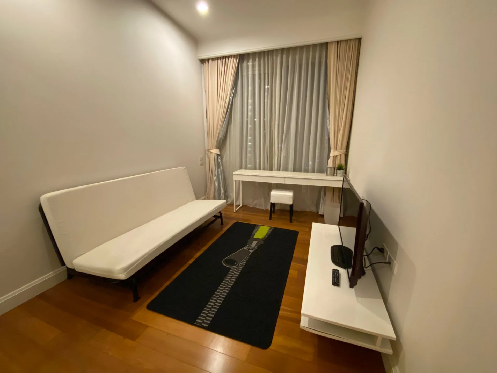 Property photos for Q Langsuan