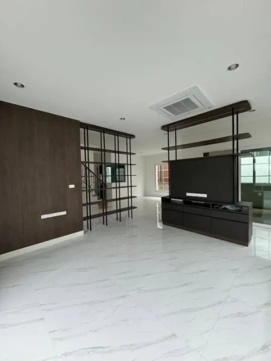 Property photos for Grandio Sathorn