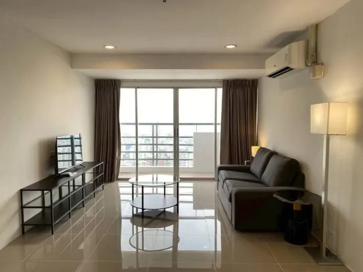 Property photos for The Waterford Diamond