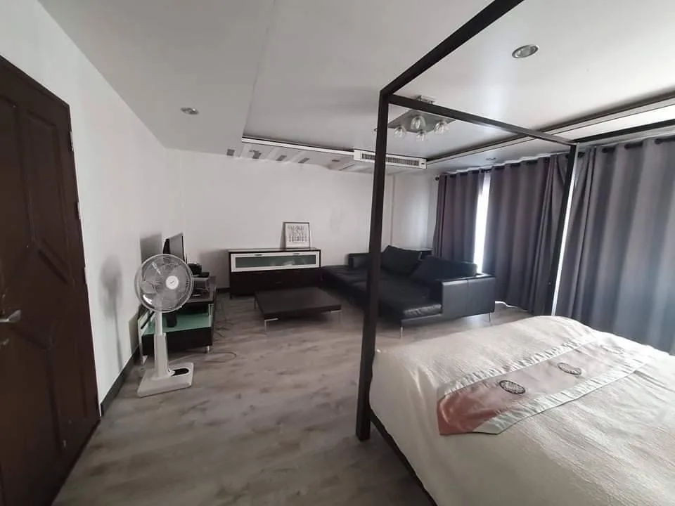 Property photos for Estahome Private Park