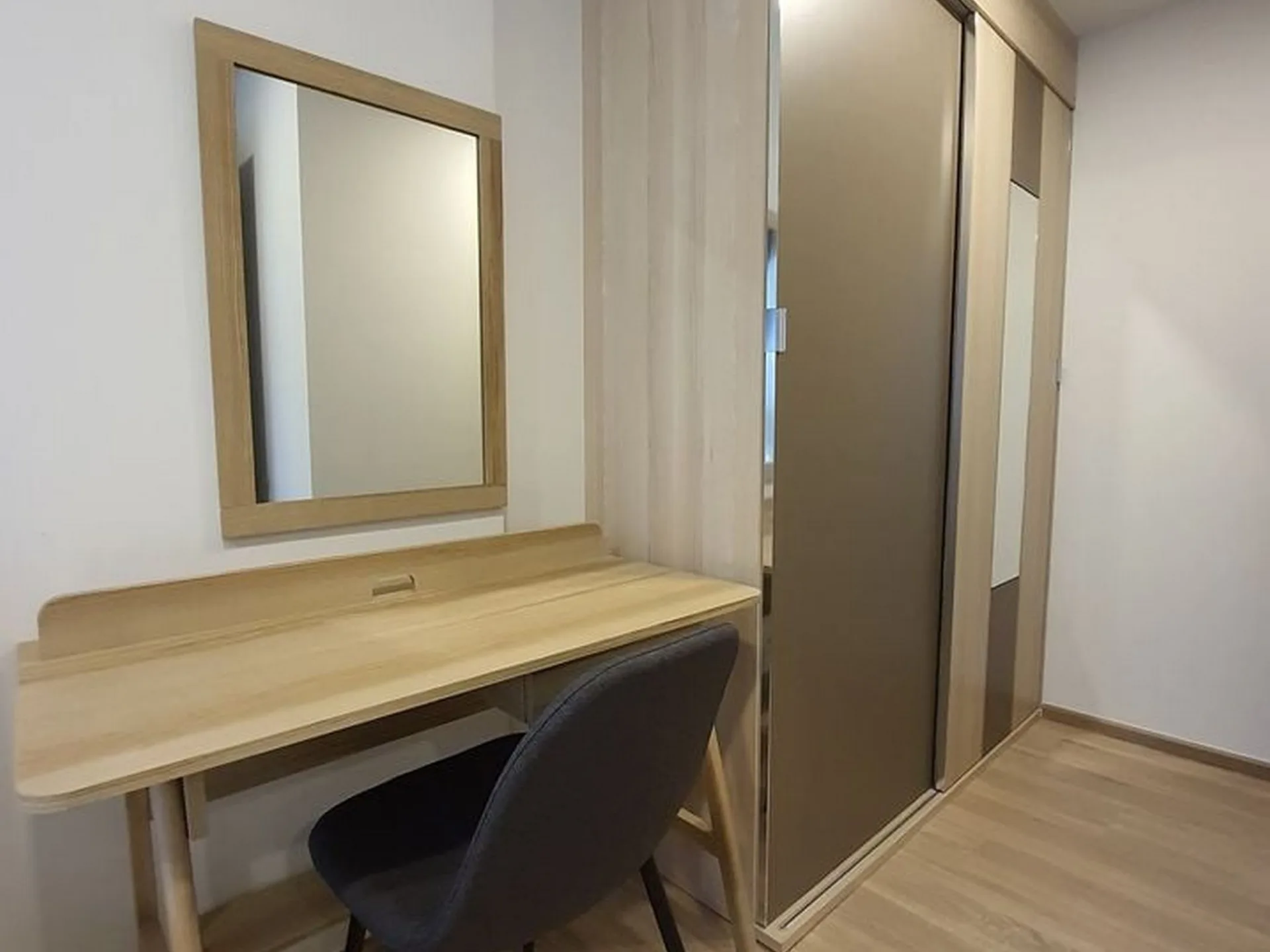 Property photos for Taka Haus Ekamai 12