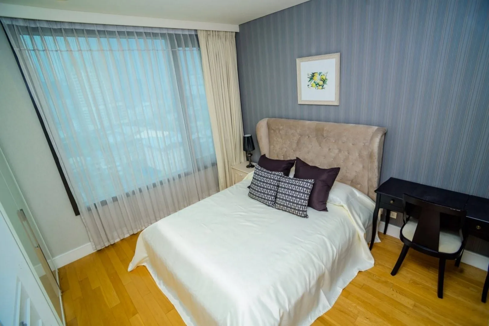 Property photos for Aguston Sukhumvit 22