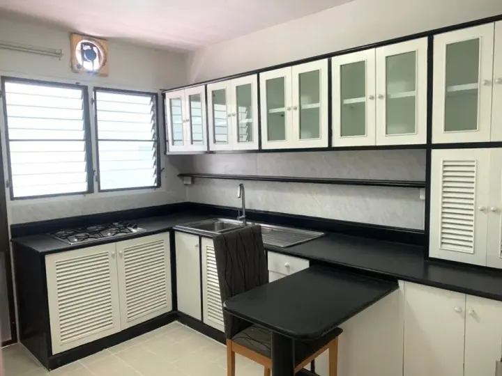 Property photos for The Waterford Thonglor 11