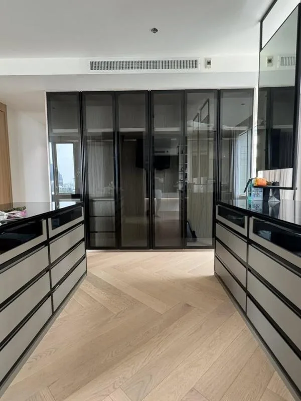 Property photos for The Royal Saladaeng