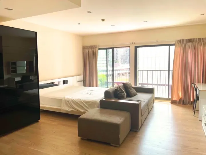 Property photos for Noble Remix