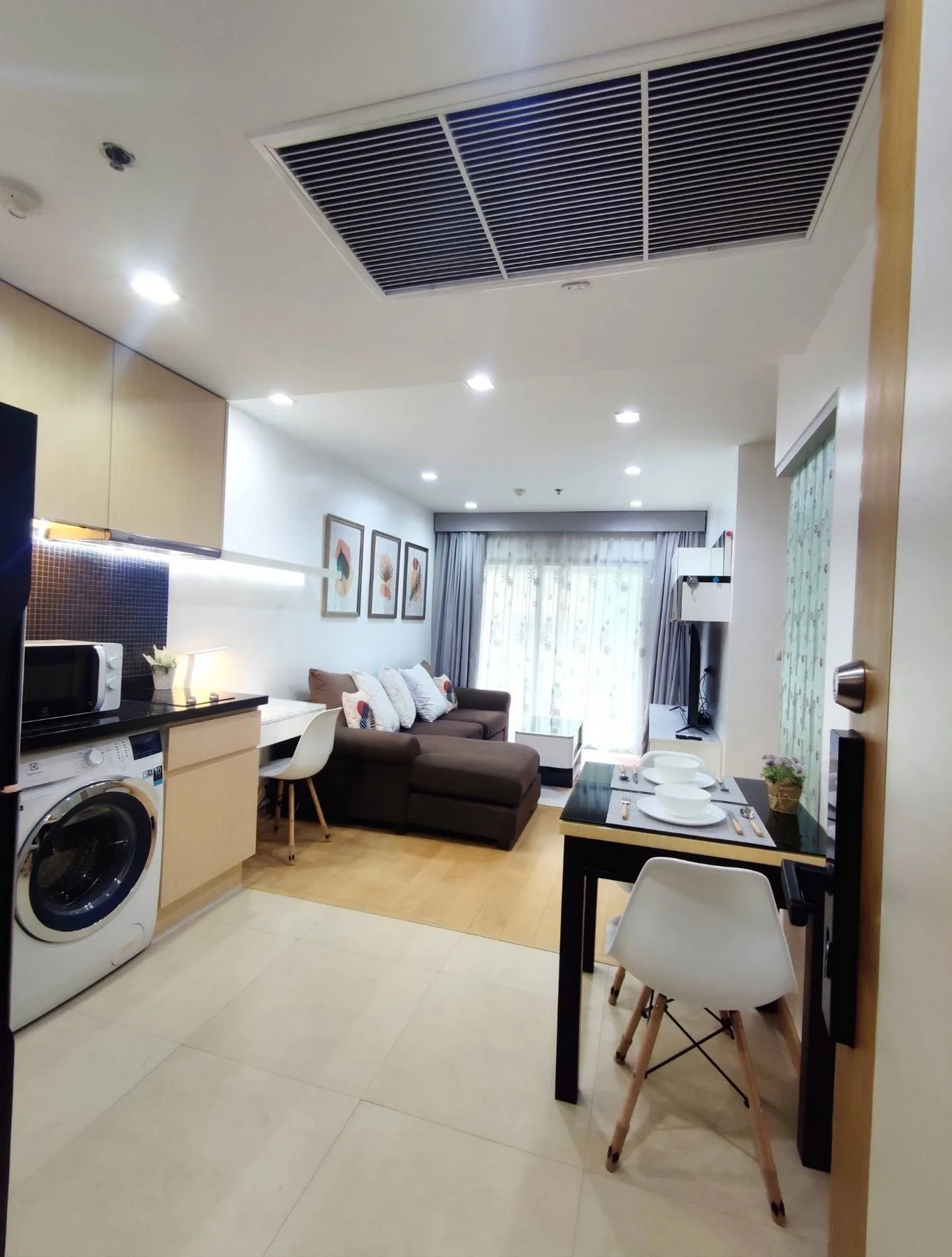 Property photos for Vertiq