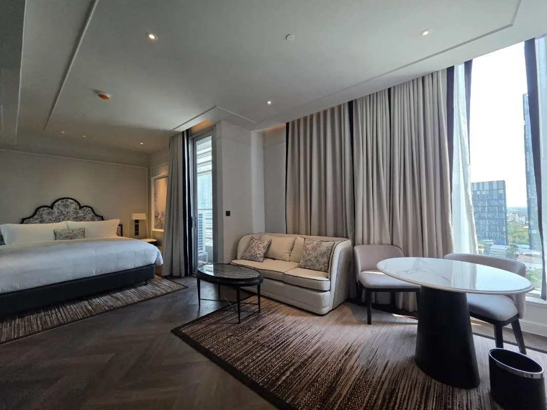 Property photos for La Clef / The Residences 38