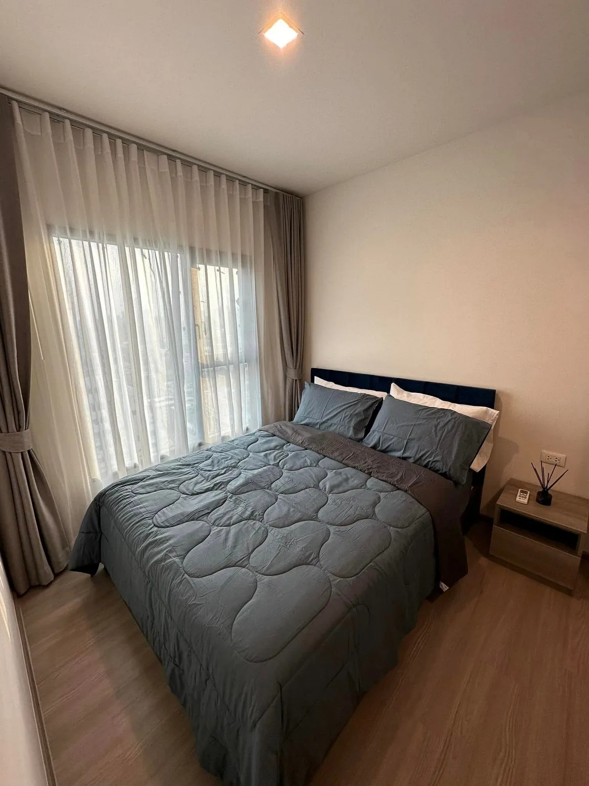 Property photos for The Base Phetchaburi-thonglor