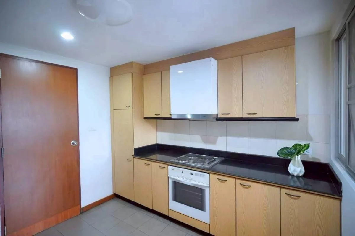 Property photos for Ma Peng Seng Apartment