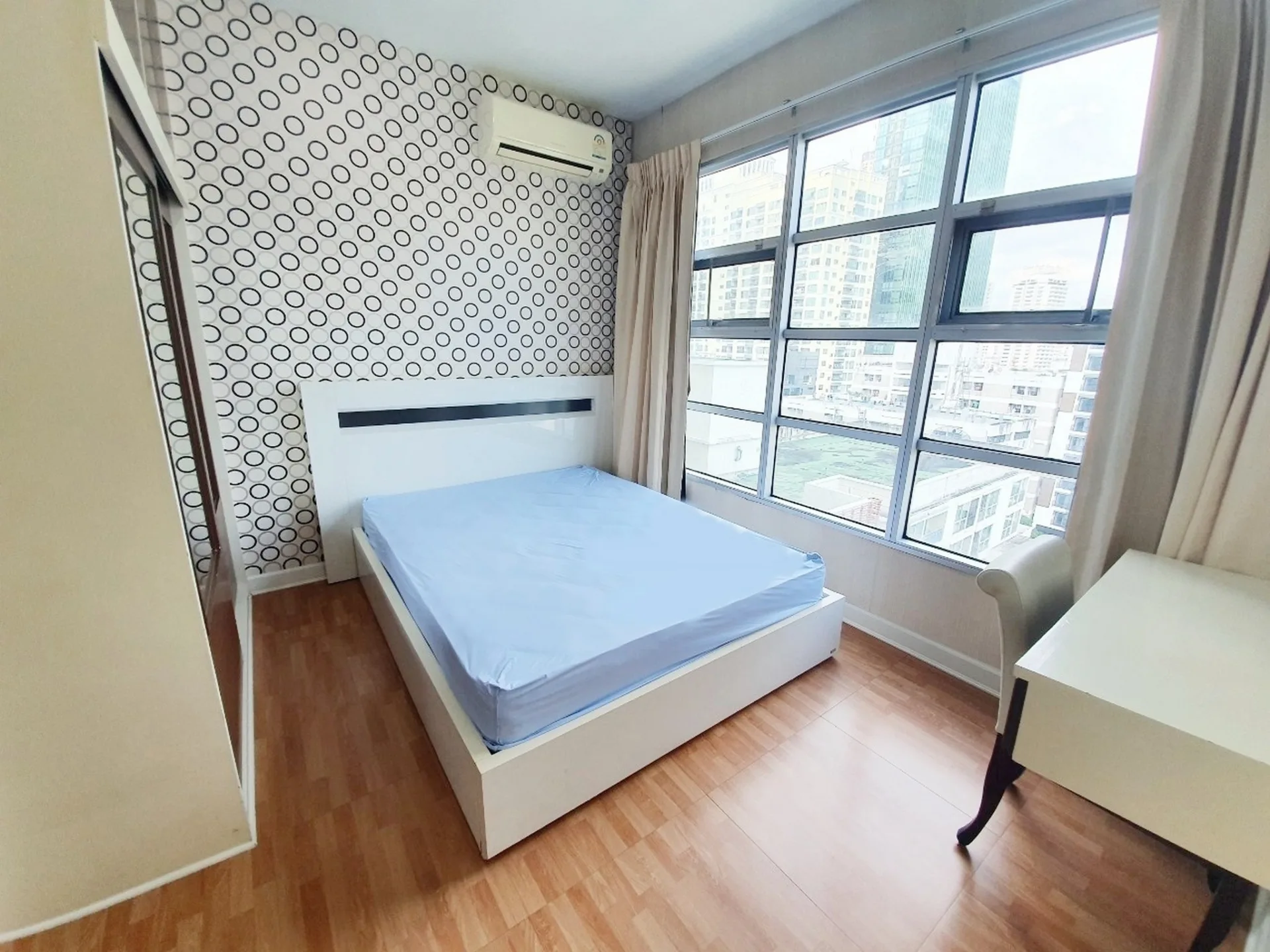 Property photos for Baan Klang Krung Siam - Pathumwan