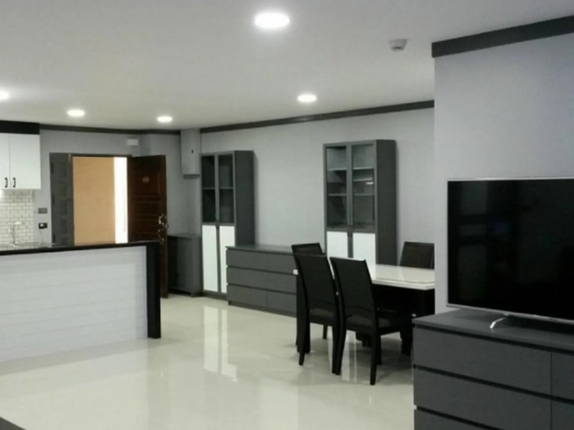Property photos for Supalai Place