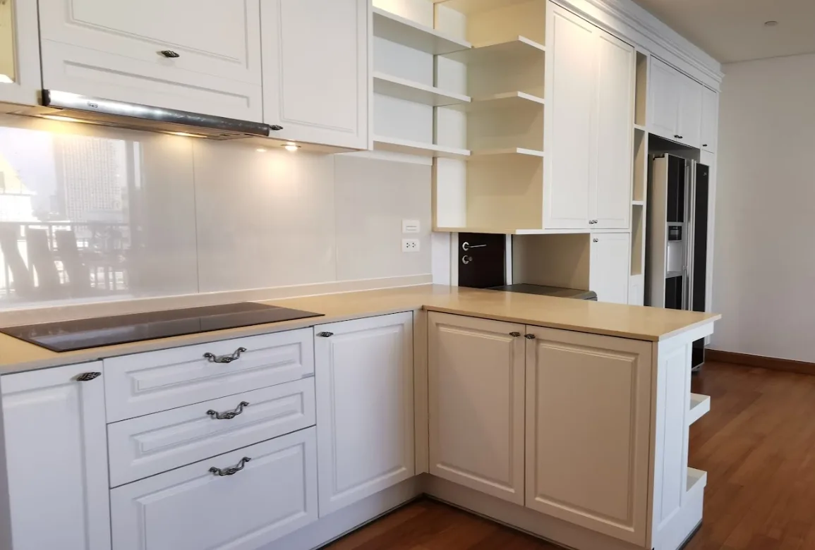 Property photos for Ivy Thonglor