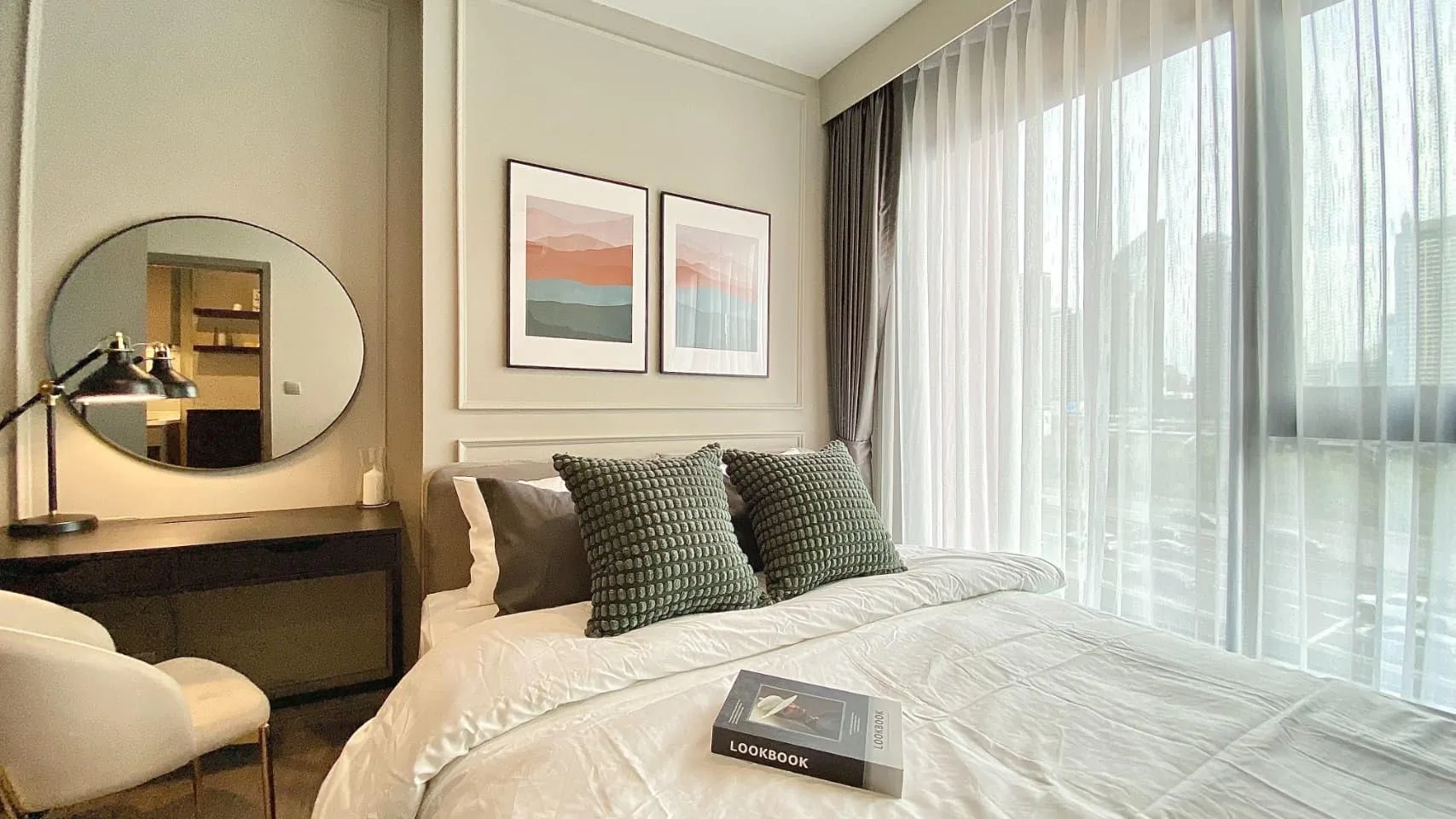 Property photos for Life Asoke Hype