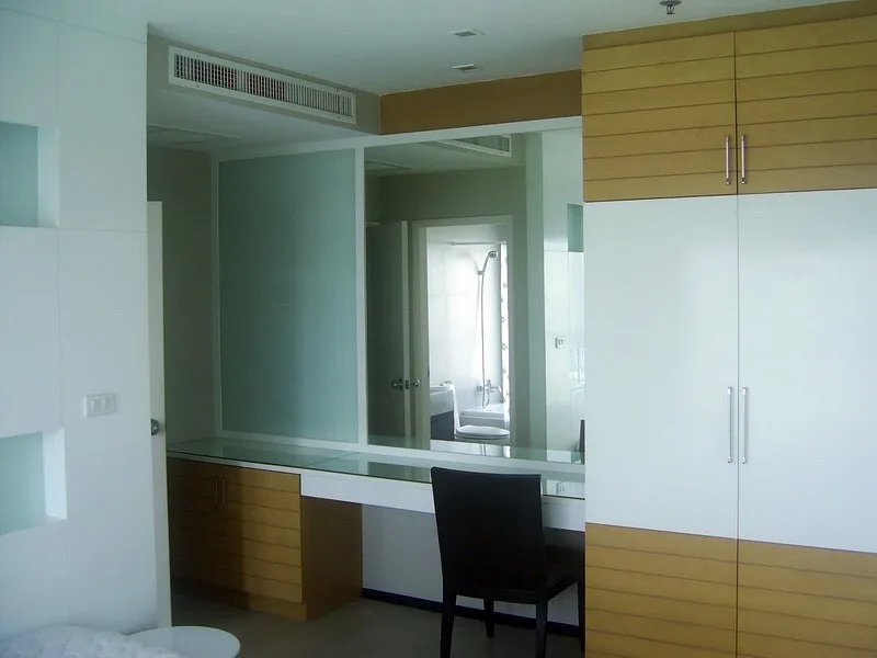 Property photos for Noble Remix
