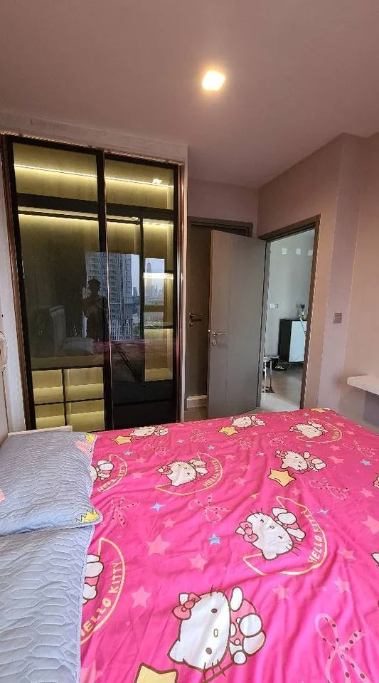 Property photos for Life Asoke Hype