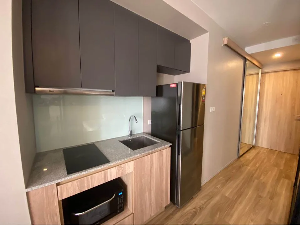 Property photos for Blossom Condo @ Sathorn - Charoenrat