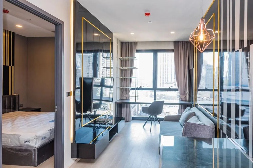 Property photos for Ashton Asoke