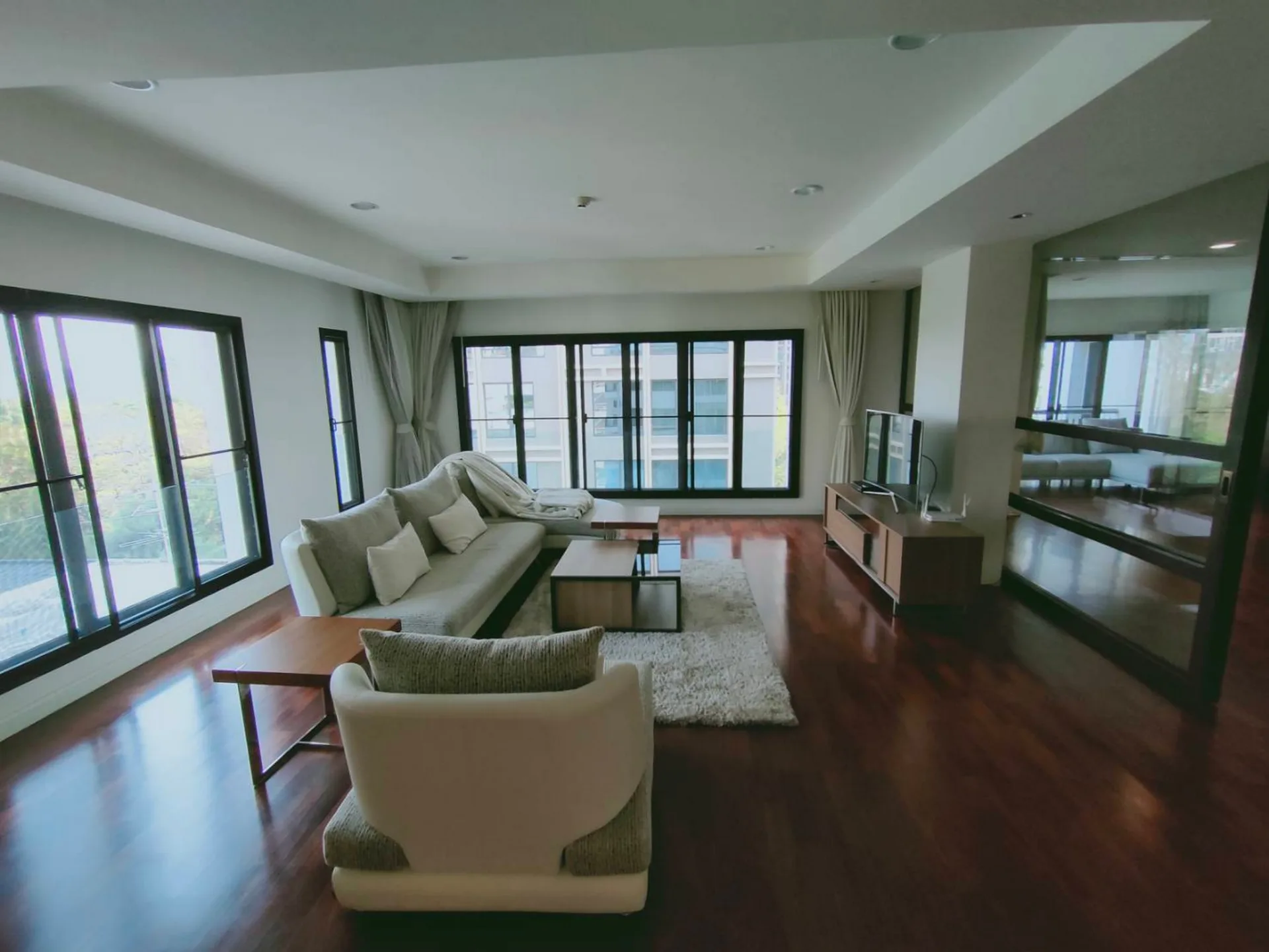 Property photos for Tonson Court