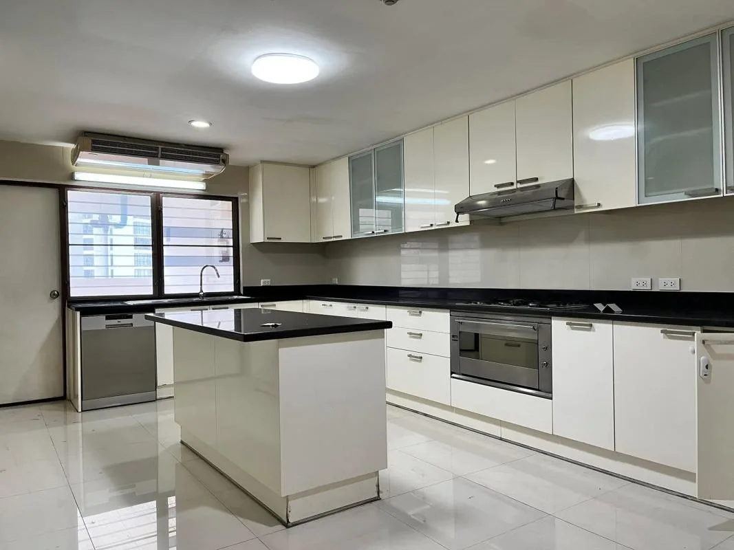 Property photos for GM Height