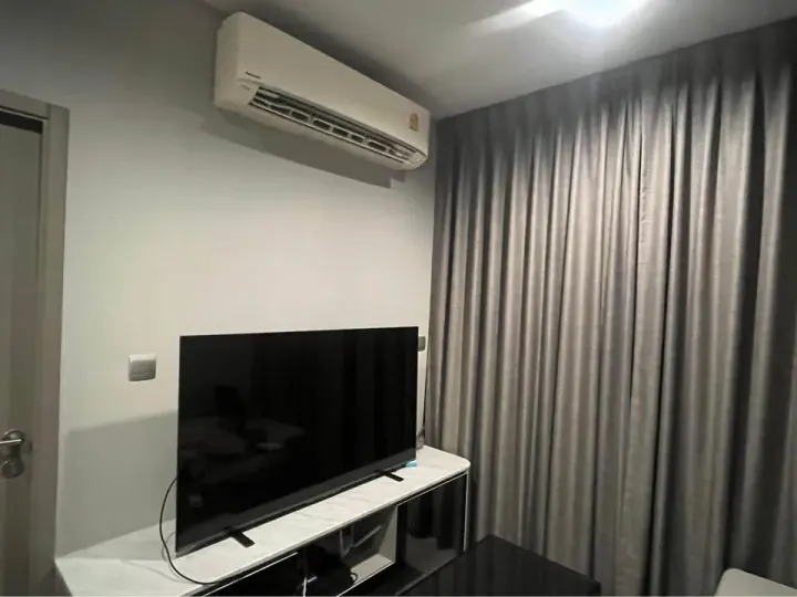 Property photos for Life Asoke Hype