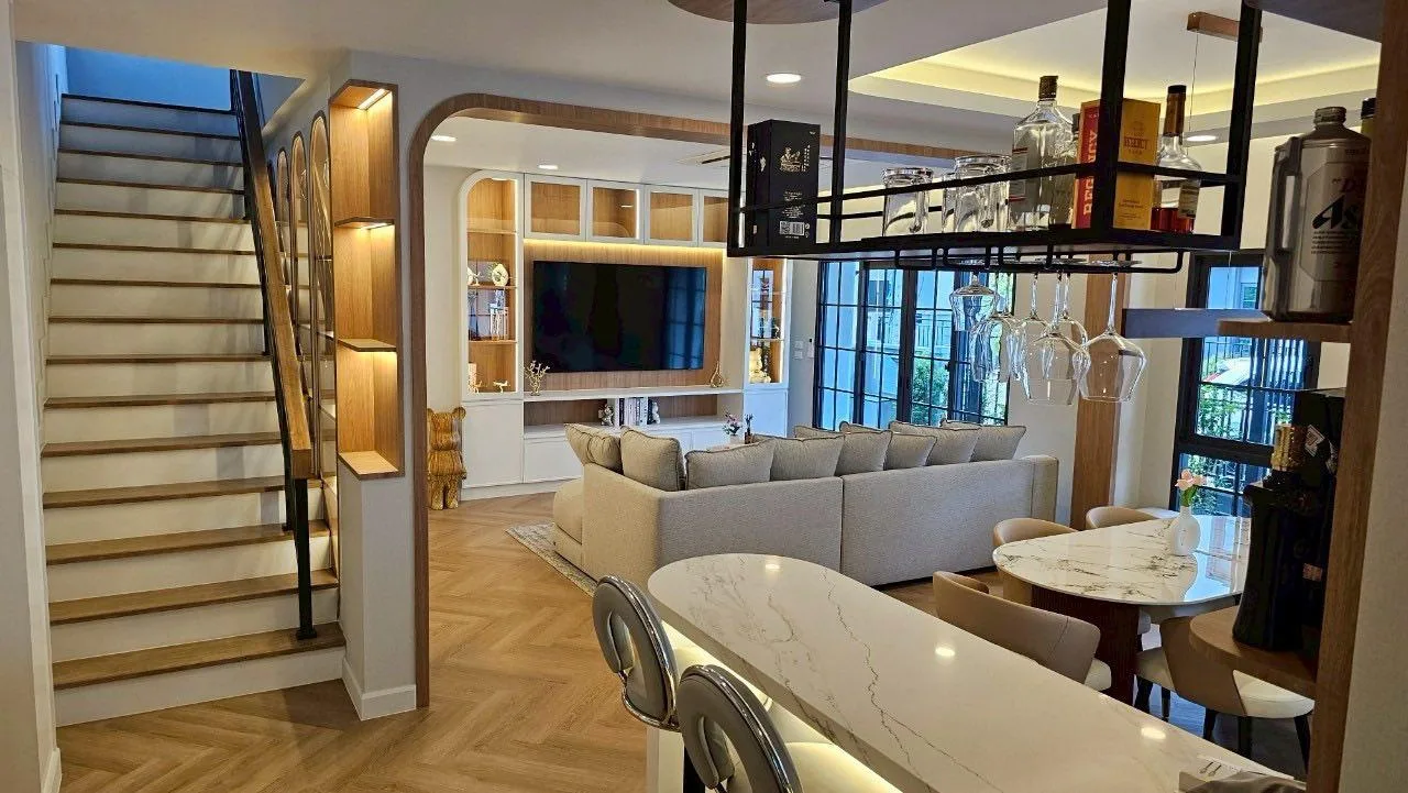 Property photos for Centro Bangna - Km.7
