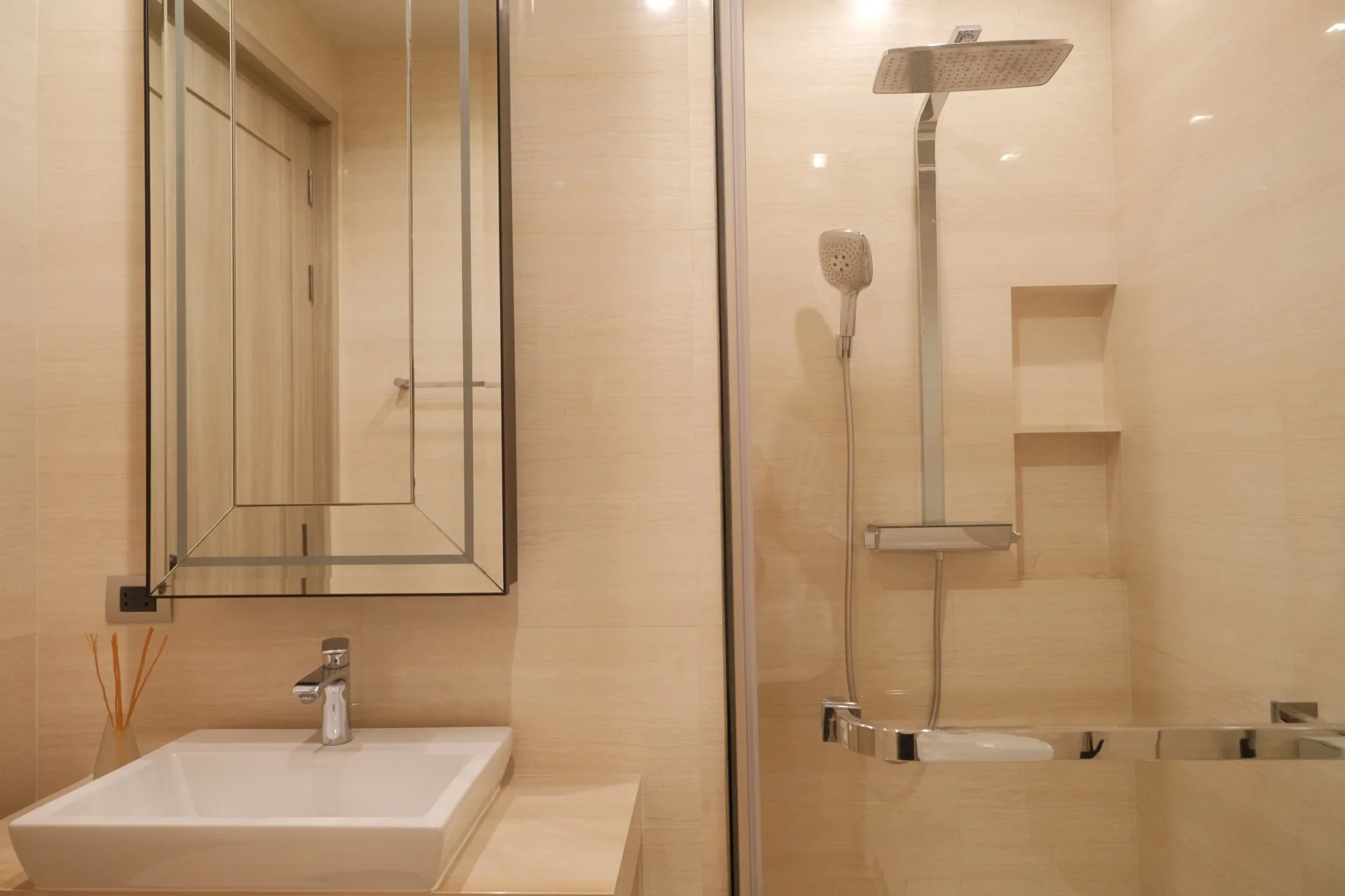 Property photos for The XXXIX by Sansiri