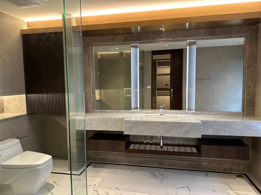 Property photos for Ploenchit Terrace