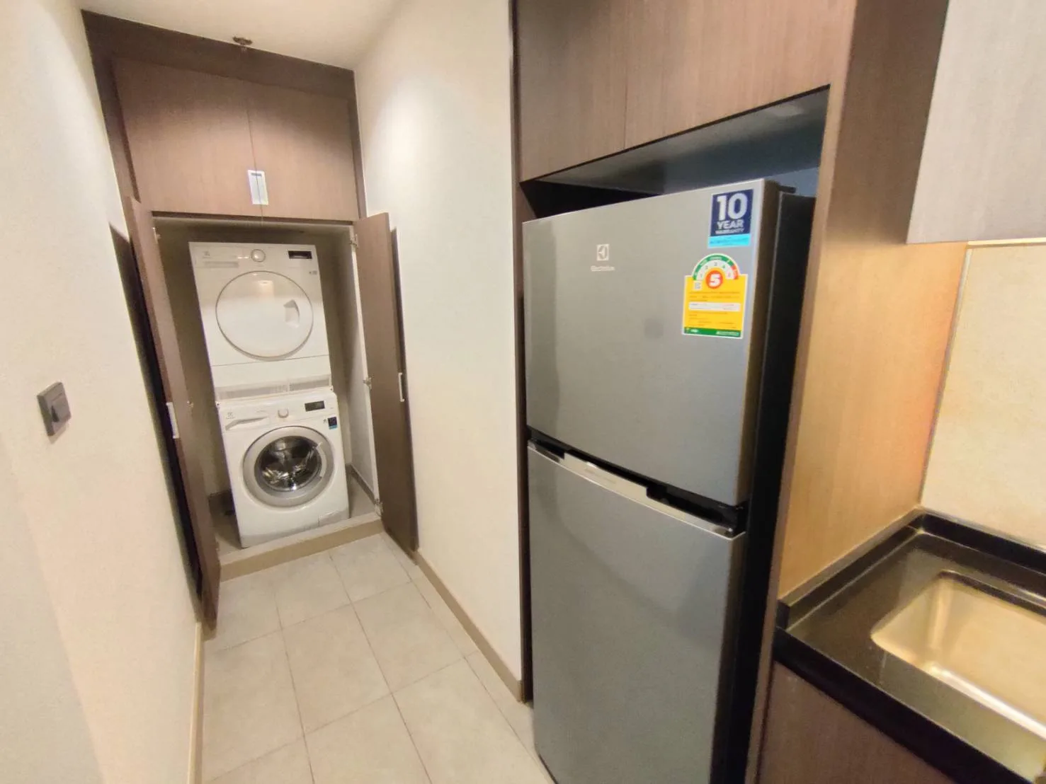 Property photos for Piya Residence 28 -30