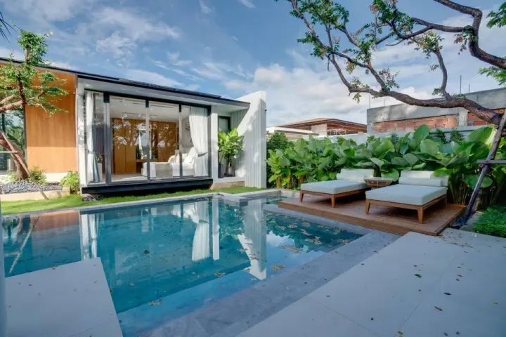 Property photos for Botanica Foresta