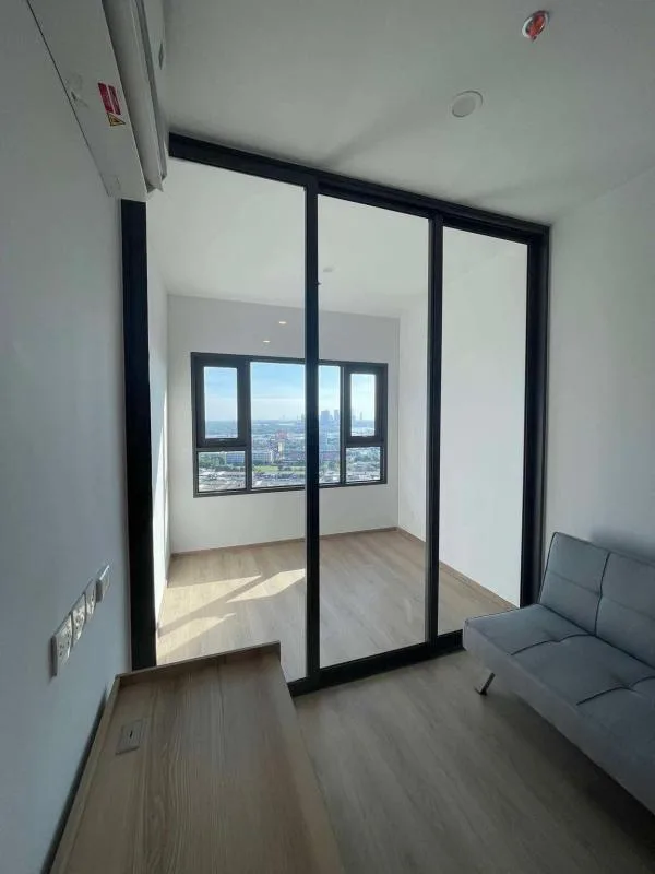 Property photos for Life Rama 4 - Asoke