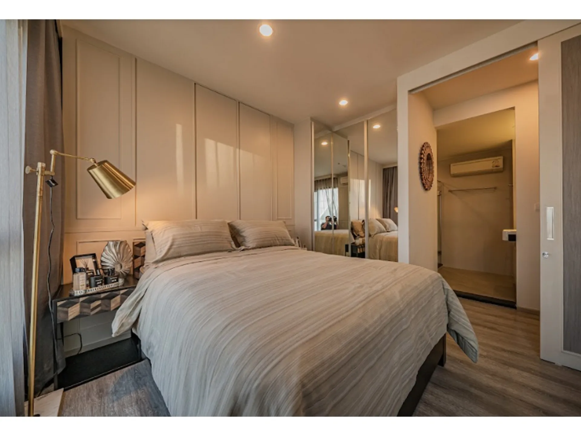 Property photos for Centric Ari Station