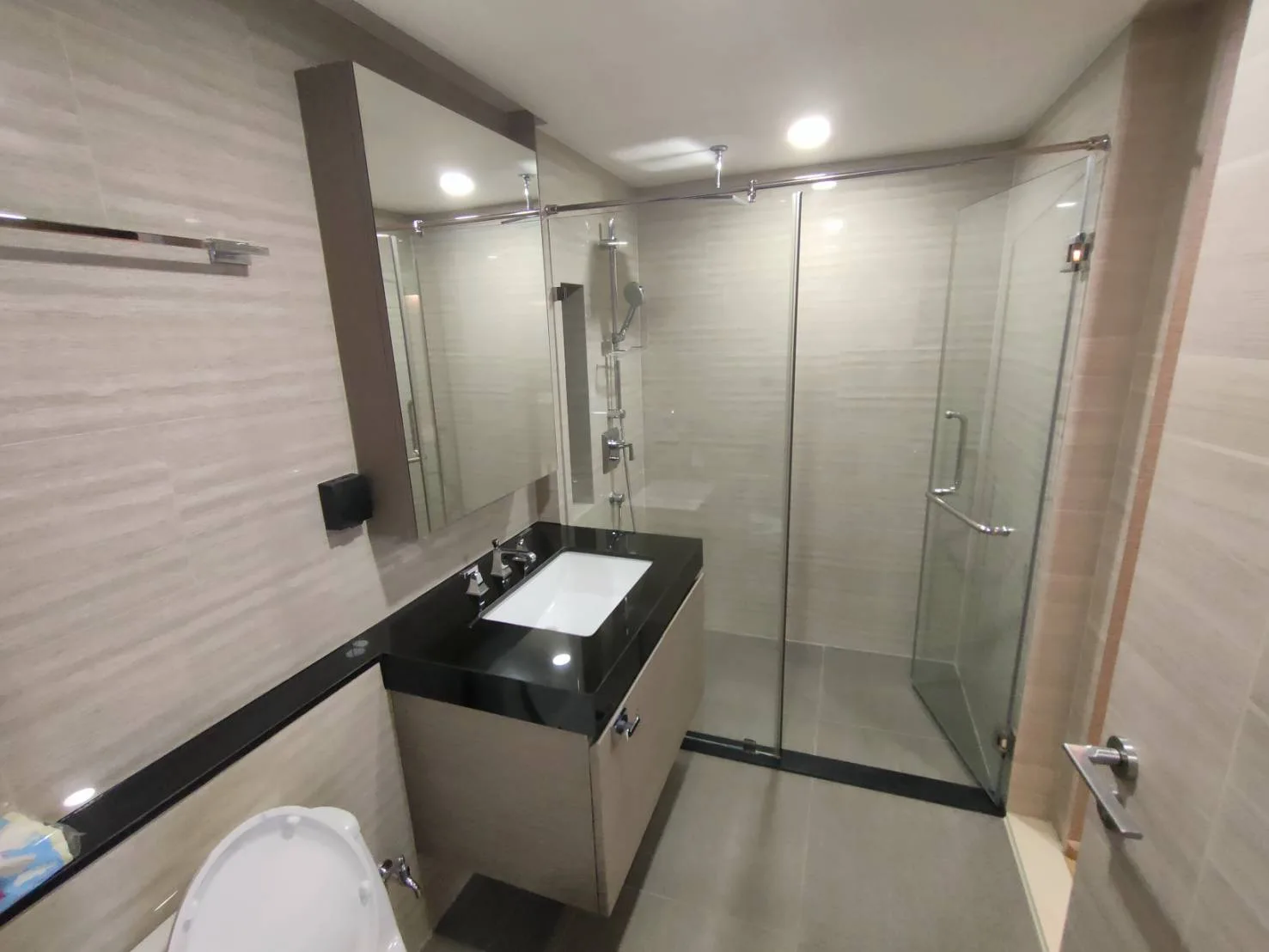 Property photos for Klass Condo Langsuan