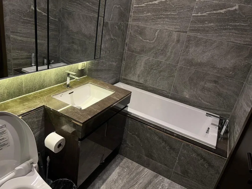 Property photos for The Esse Sukhumvit 36